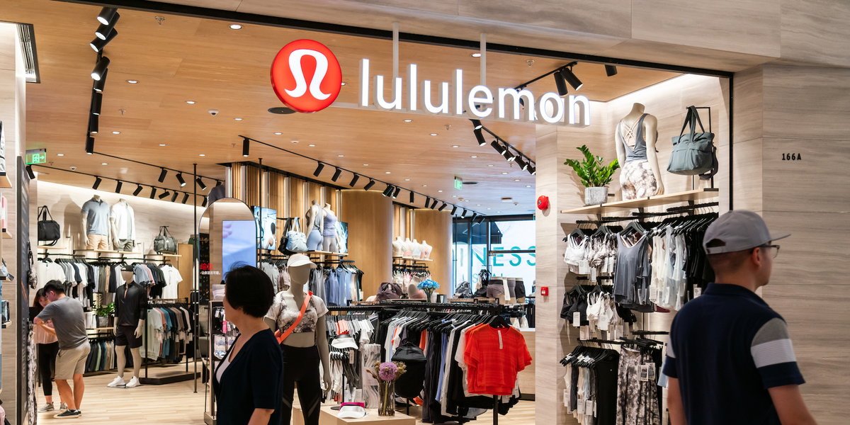 Lululemon2021财年实现强劲增长！销售额首次突破60亿大关！