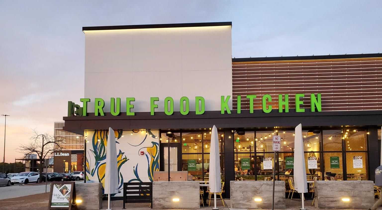 轻食连锁餐厅品牌True Food Kitchen获1亿美元融资