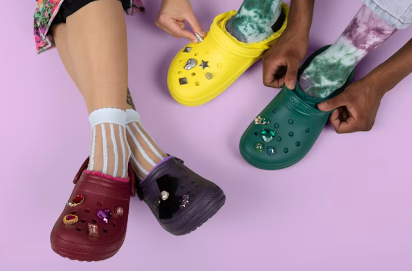 鞋类品牌Crocs Q3财报公布，营收达10.6亿美元