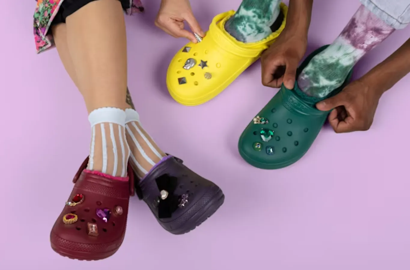 鞋类品牌Crocs Q3财报公布,营收达10.6亿美元