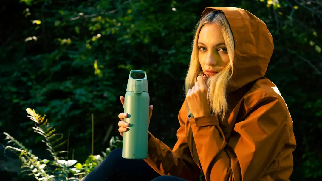 Stanley代工厂火了,出海卖保温杯年入24亿!