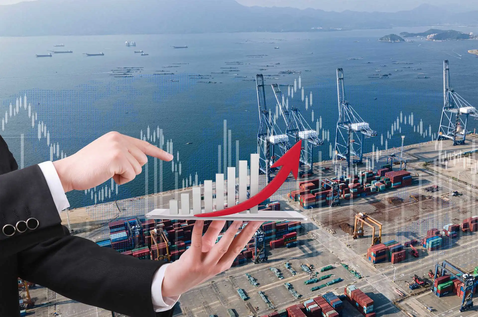 泡泡玛特全球组织架构全面升级，2025年营收有望突破200亿