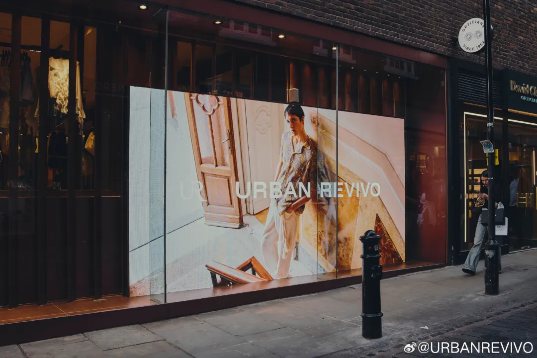 落子欧美,UR在下怎样一盘棋?