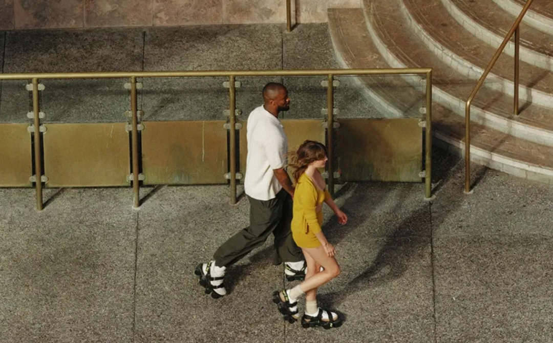 中国“户外战甲”火了,拿下海外千万级订单!