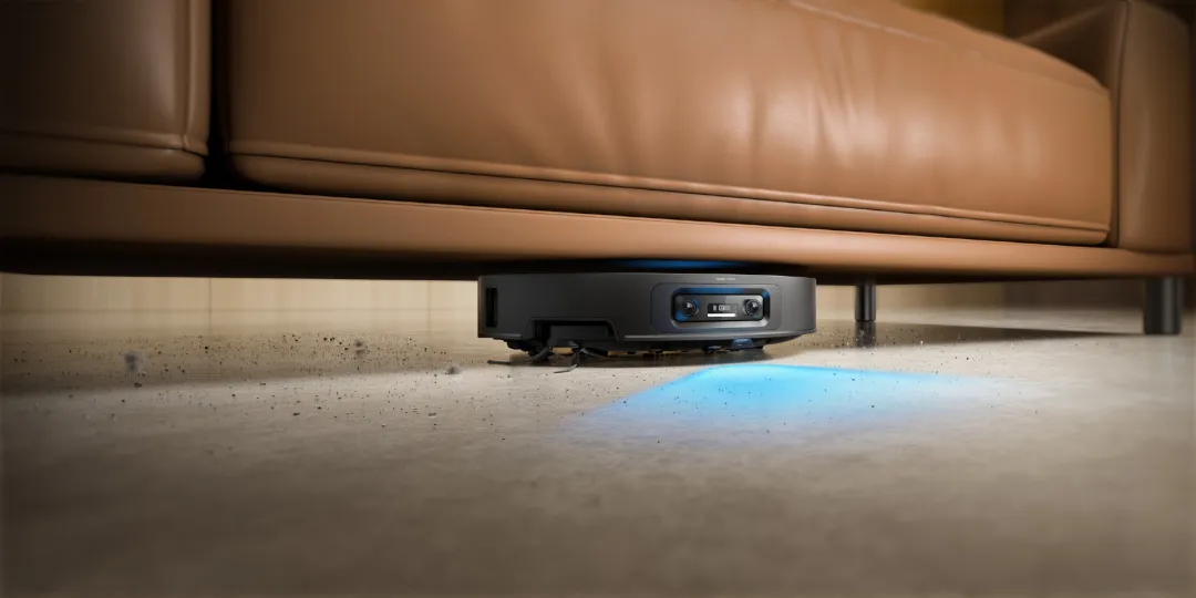 中国品牌屠榜CES！“飞檐走壁的扫地机器人”出现了