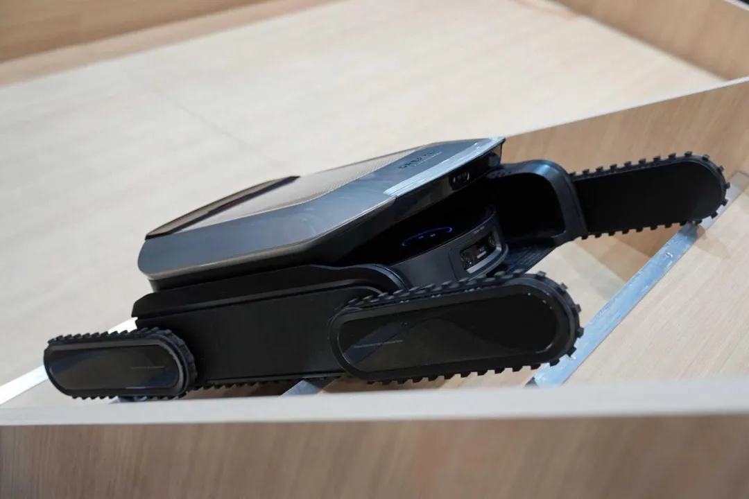 爬楼机炸场CES，追觅扫地机征服全球用户！