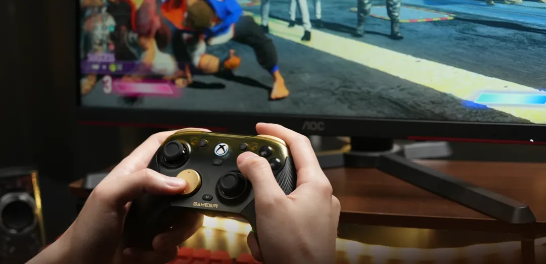 游戏手柄出海，一年收割老外近10亿！